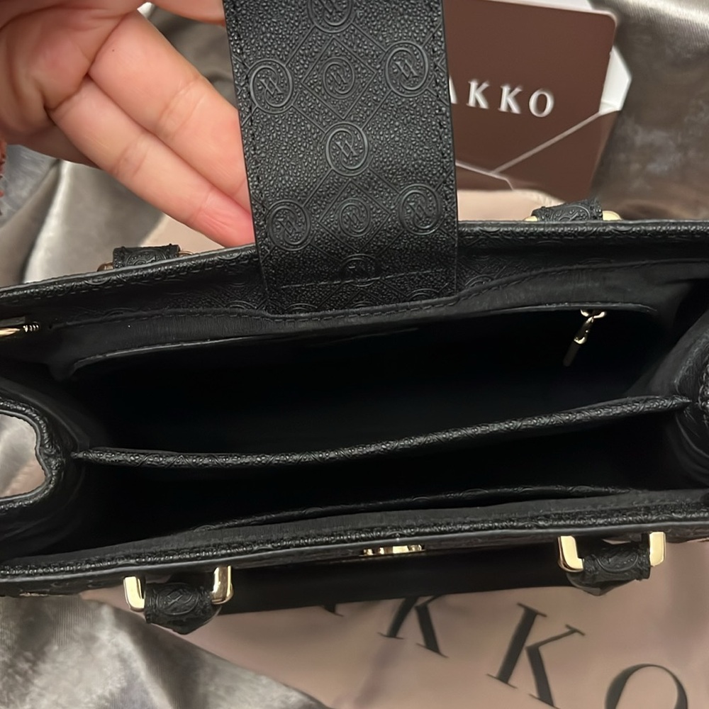 Monogram Vakko handbag - Picture 5 of 12